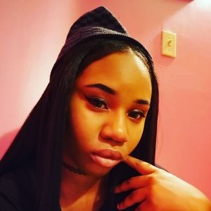 Meet your Posher, So